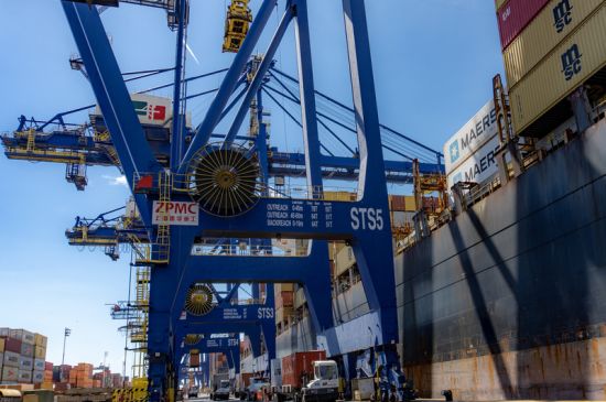 IT-ANÁLISIS: ATP incorpora grúas RTG híbridas en Puerto de Altamira México